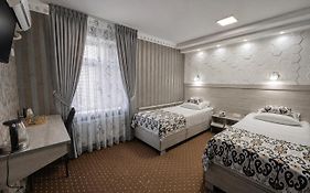 Status House